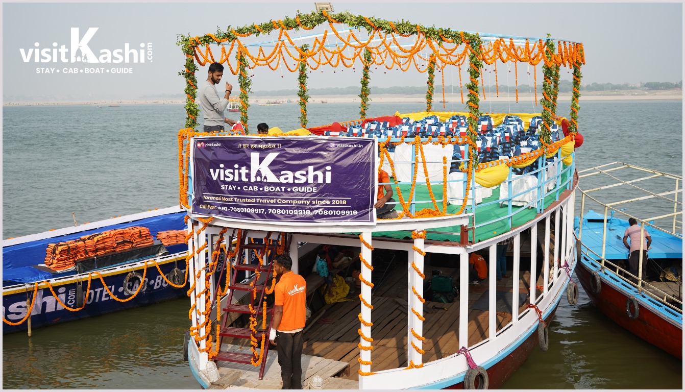 Guests boarding a Bajra boat